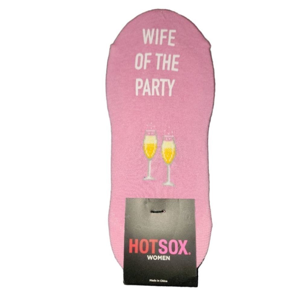NWT HotSox No-Show Socks "Wife of the Party"